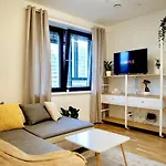 SkyLounge City-Apartments